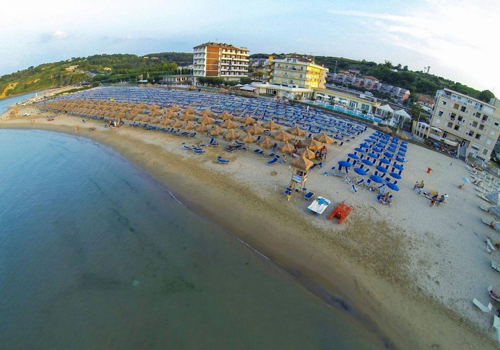 Hotel Mara Ortona Esterno foto